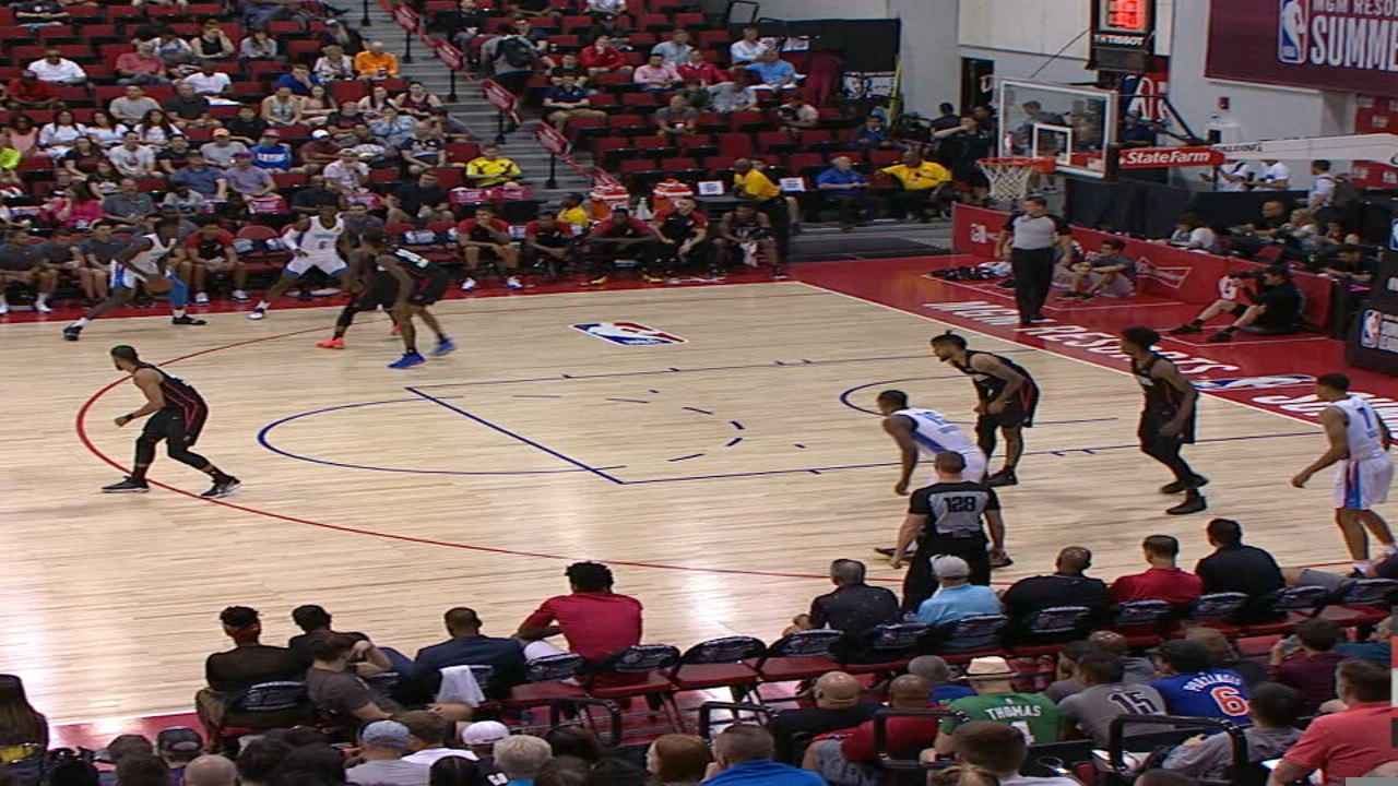 Thunder Defeat Trail Blazers 92-87 with Kevin Hervey’s 20 Points