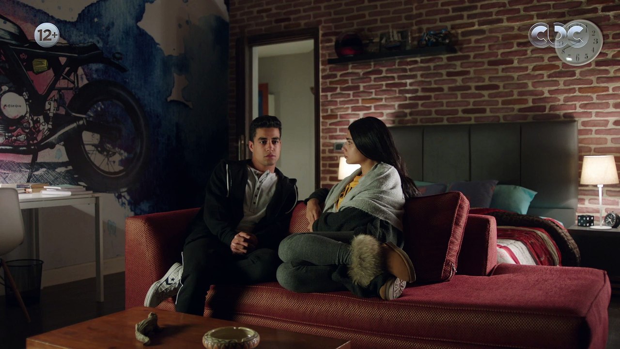 مسلسل كأنه إمبارح | "المرة الوحيدة اللي أحب فيها بنت بجد بقى مفروض عليا إني أسيبها".. مروان بينهار لما فتح قلبه لأخته لينا