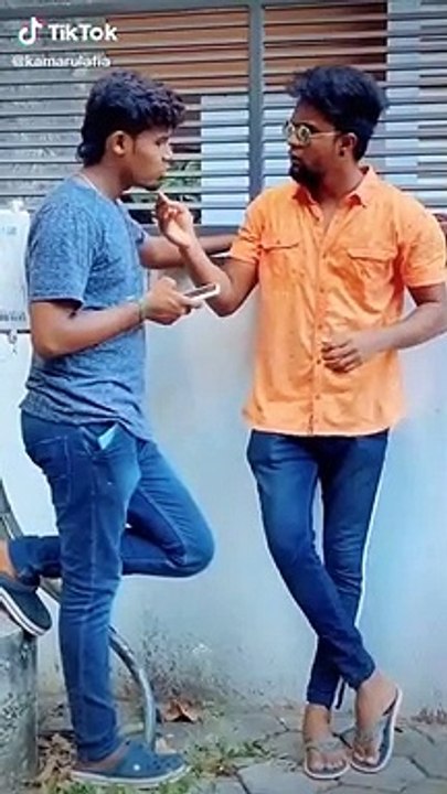 Discover the Meaning of 'Status' in Tamil 📱