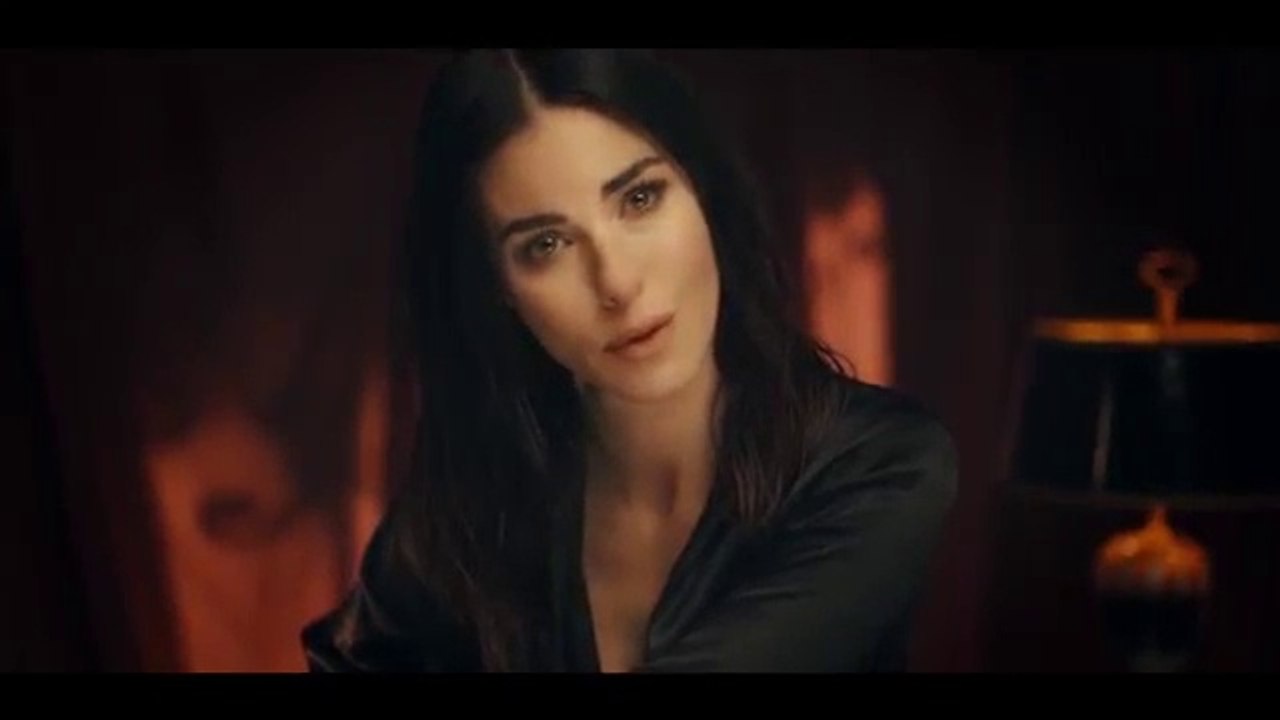 Defne Samyeli - Ağla Ağla