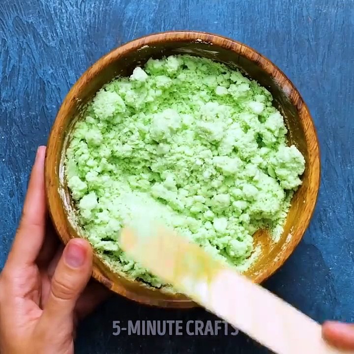 19 EXTRAORDINARY DIY BATH BOMBS -- BATH AND SHOWER IDEAS