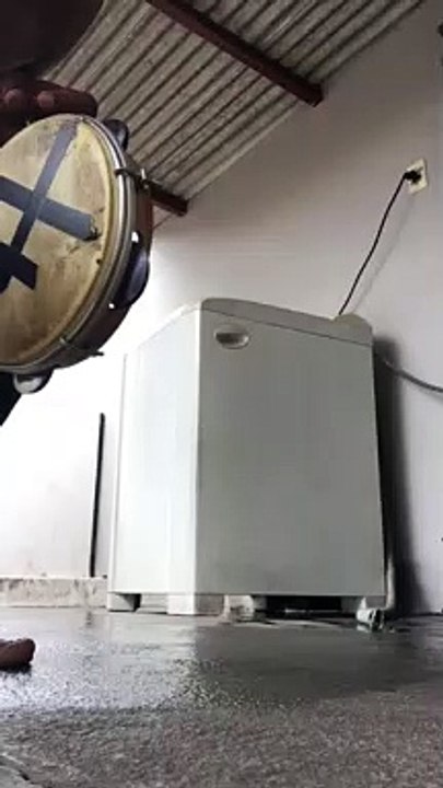 Washing Machine Drops the Beat