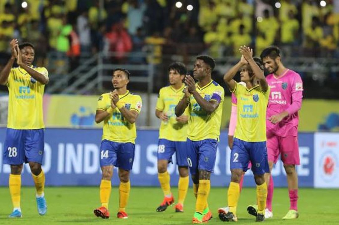 Kerala Blasters To Sign Karolis Skinkys As Sporting Director | Oneindia Malayalam