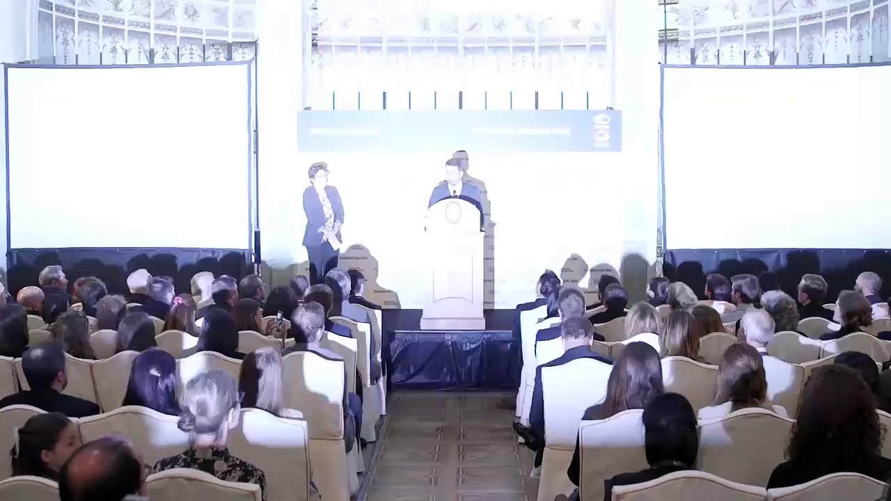 Conferencia completa Jane Goodall 2016