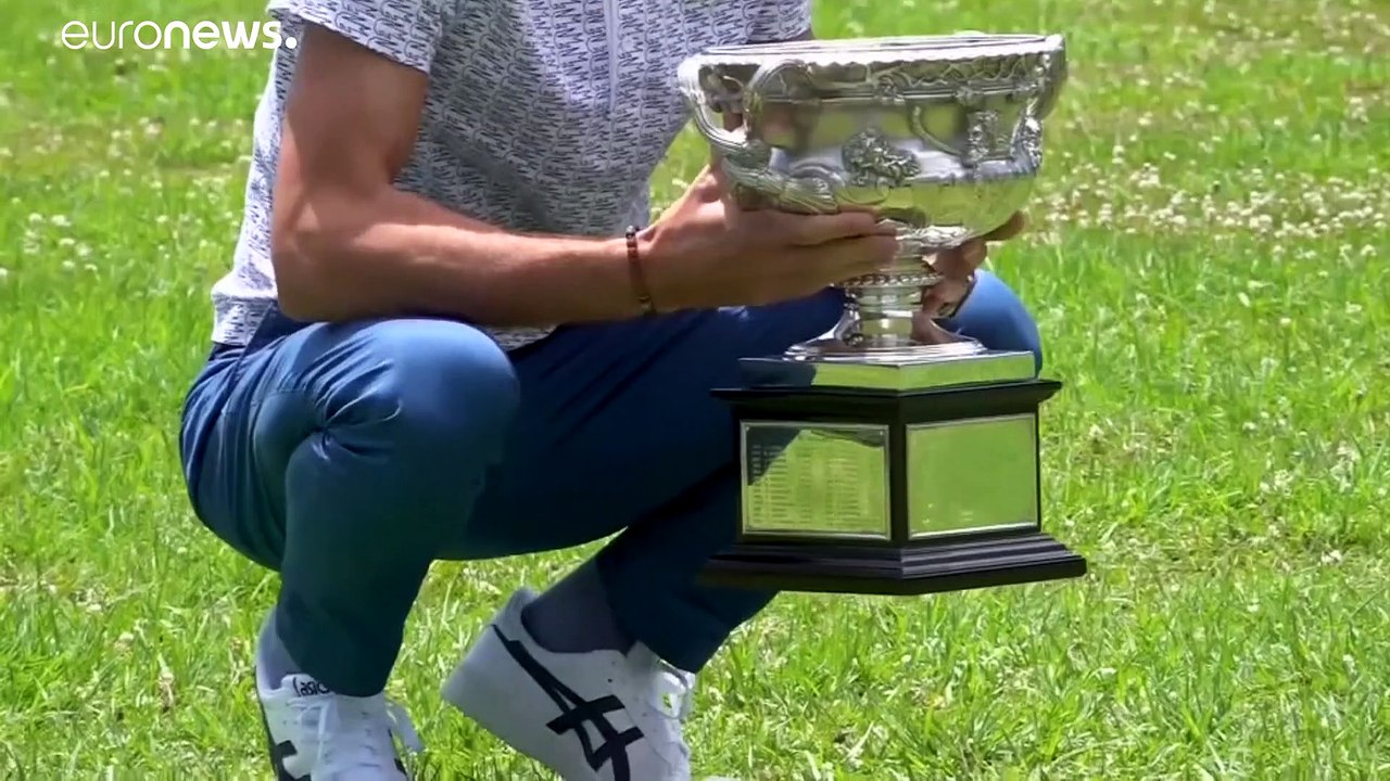 5,5 milhões para tenistas em dificuldade