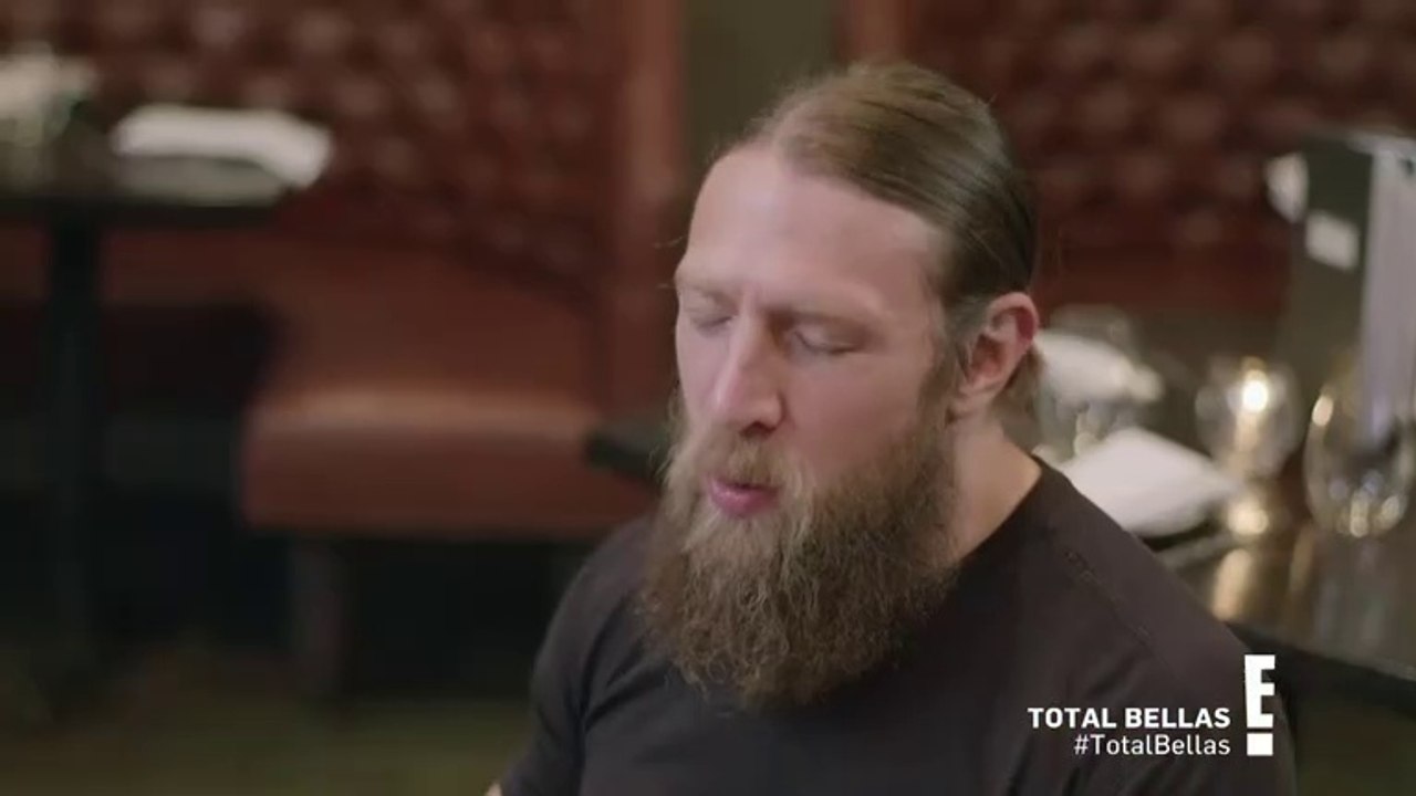 Total Bellas - S05E07 - Bella Vs. Bella - May 14, 2020 || Total Bellas - S05E08