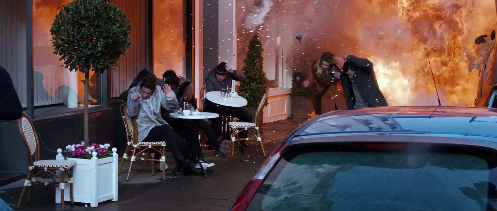 El extranjero - Tráiler español