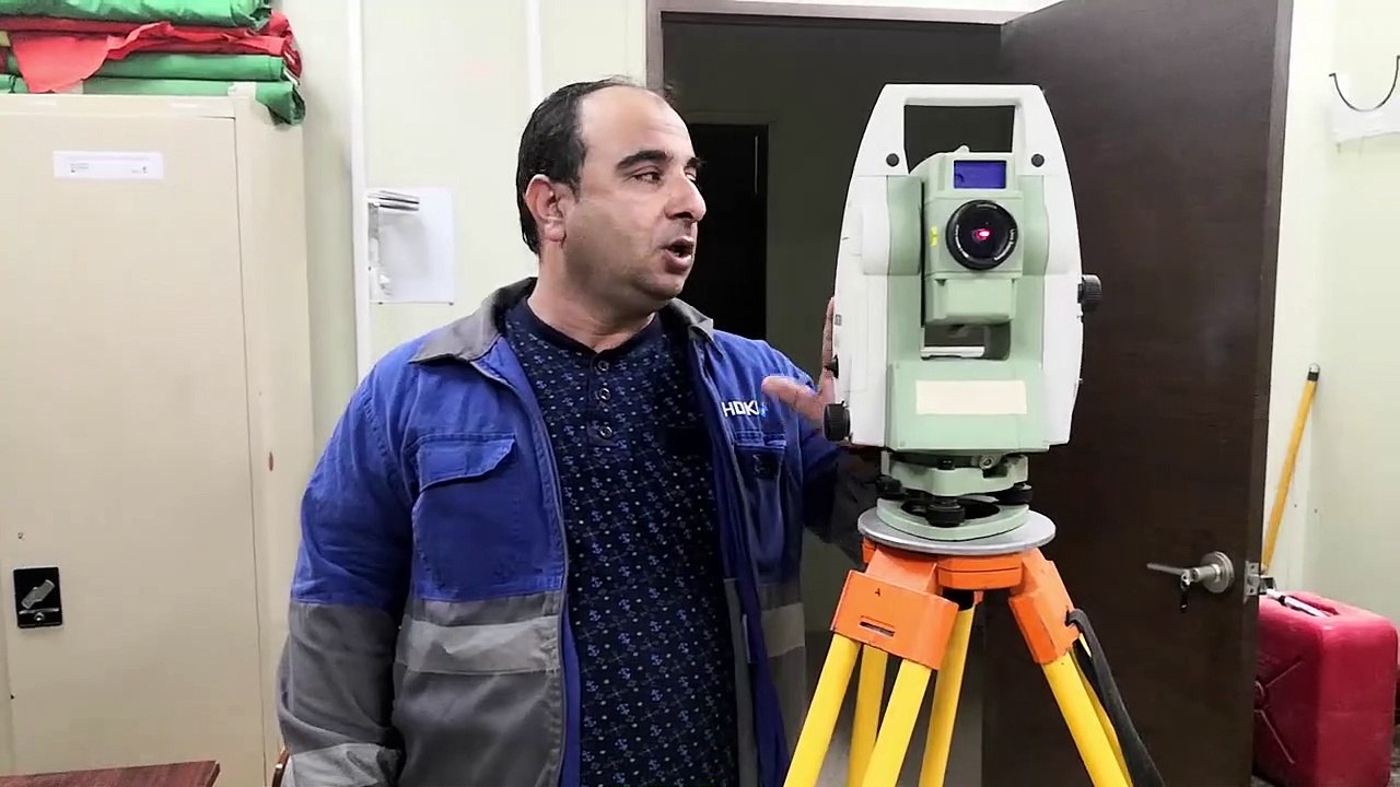 What is the difference between NonPrism & Sheet(Reflectorless & Tape User1) in Total Station & get result same?