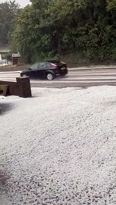 Hail in Pool-in-Wharfedale
