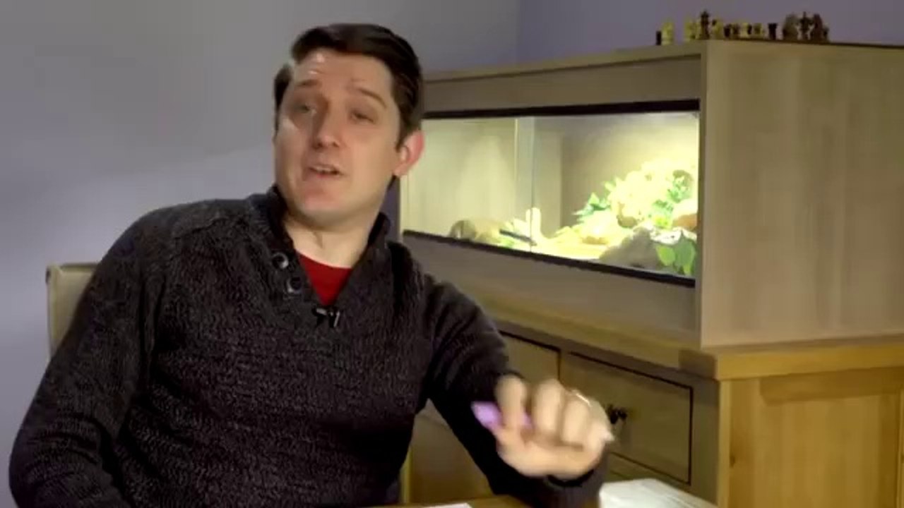 DNS Cache Poisoning - Computerphile