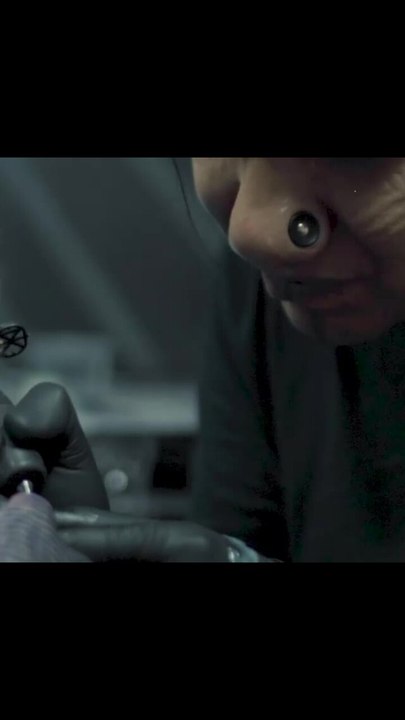 CC iNK: Incredible Minimalist Symmetric Tattoos