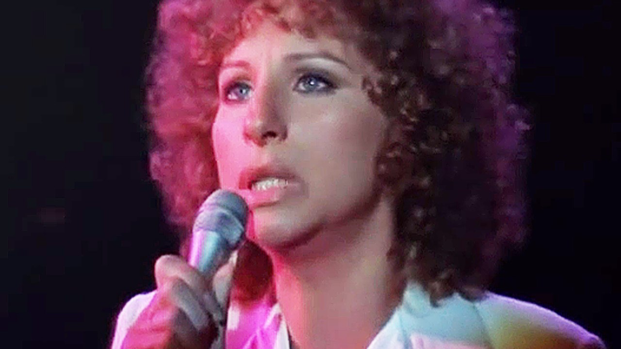 A Star Is Born - Trailer (English)