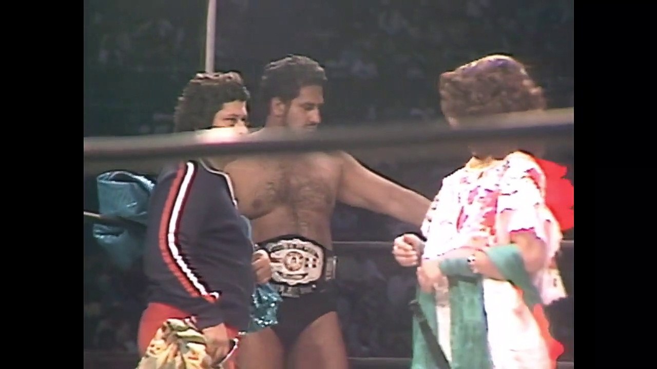 TIGER JEET SINGH VS ANTONIO INOKI (UWA HEAVYWEIGHT TITLE 2 OF 3 FALLS, UWA MEXICO 1980.04.13