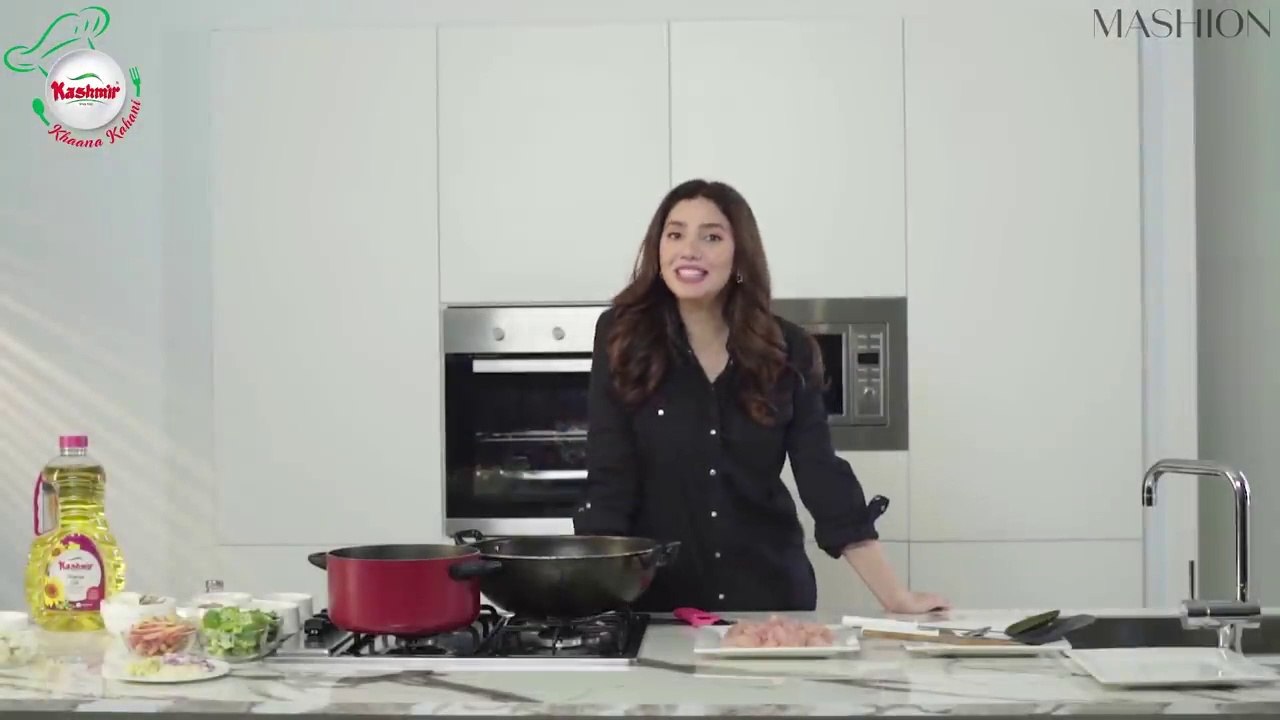 Mahira Khan Amazing TV Show | Khandani Kitchen | Episode 3