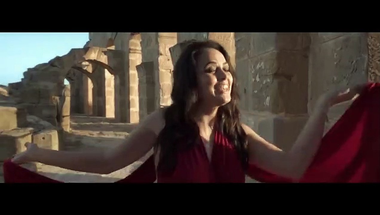 Kafon_-_Ana_Ou_Ghazeli_|_أنا_وغزالي_Ft._Mouna_Telmoudi__(_Clip_officiel_)
