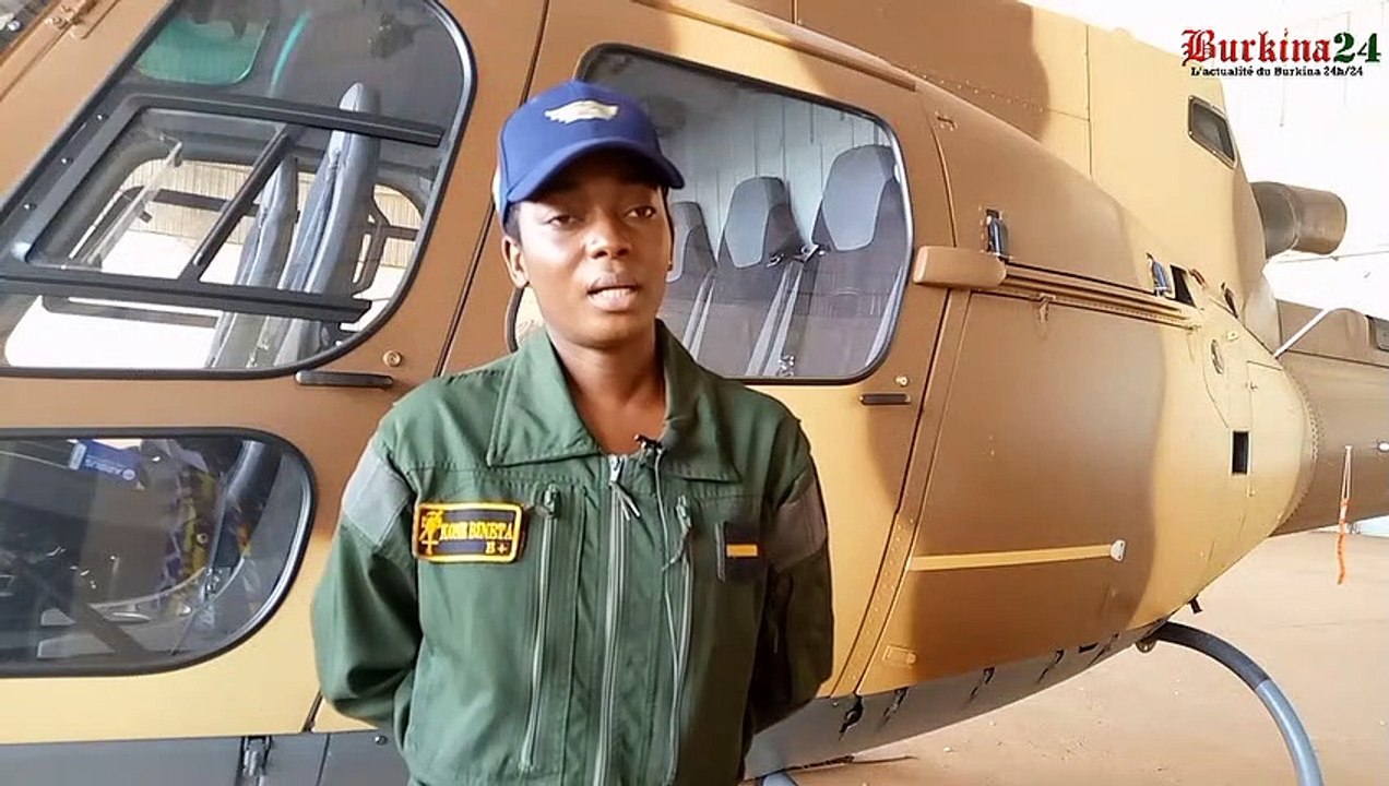 Le sous-lieutenant Bineta Koné, reine des airs