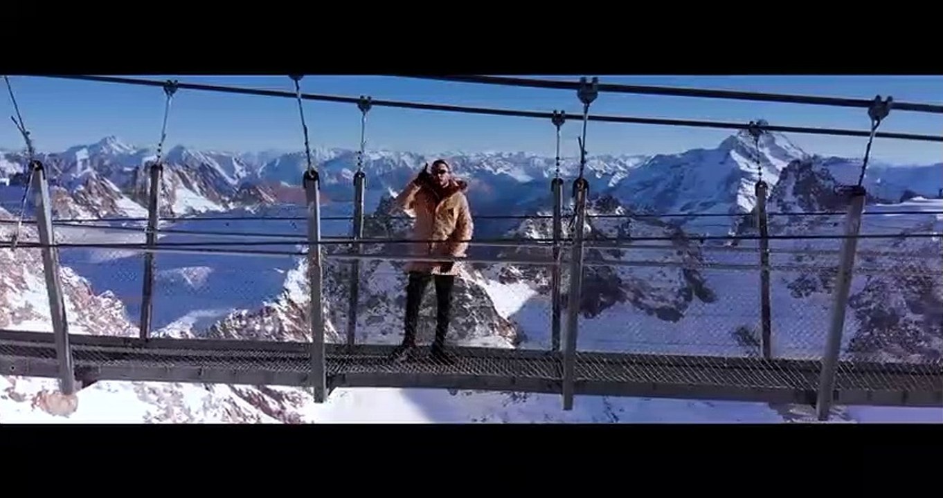 Sanfara_-_Amira_|_أميرة_(Clip_Officiel)