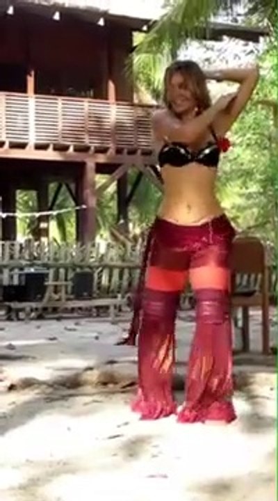 Belly Dance 70: Mastering the Art