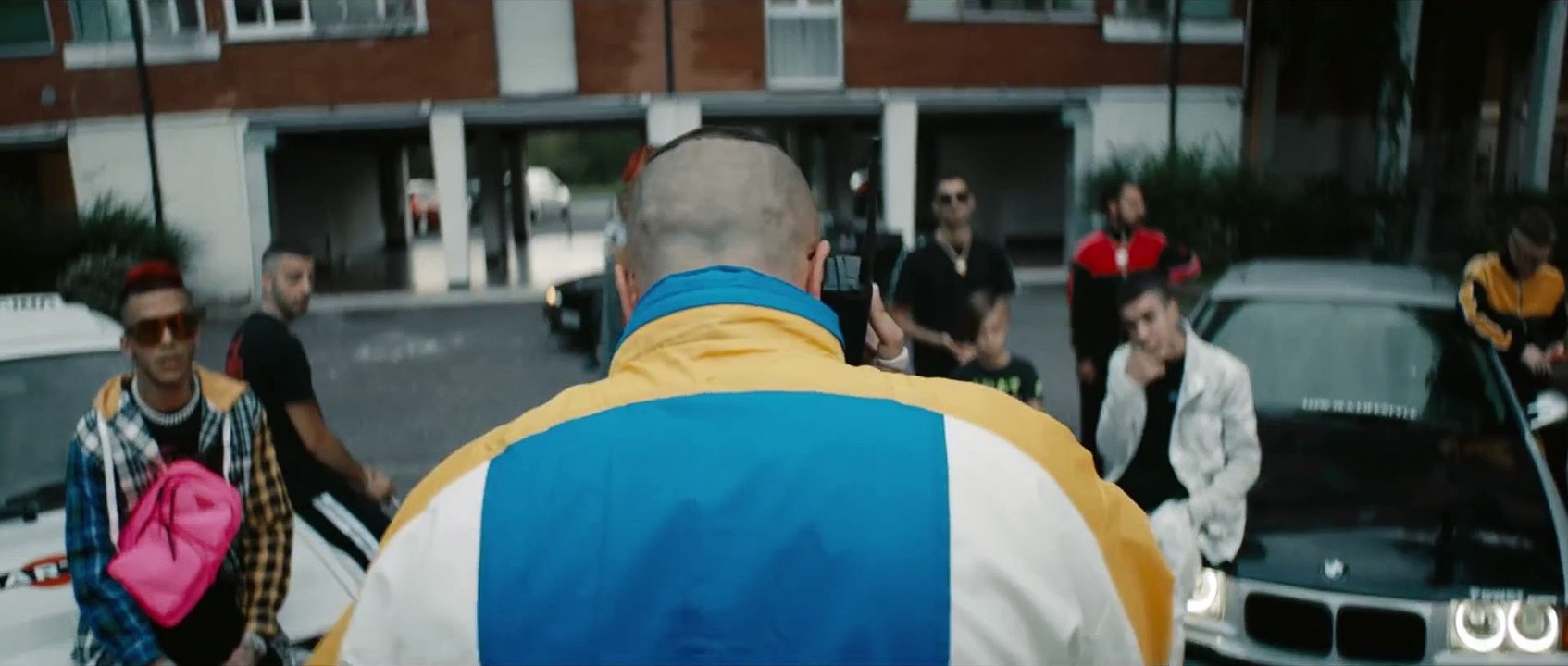 Guè Pequeno - Trap Phone ft. Capo Plaza (Official Video)