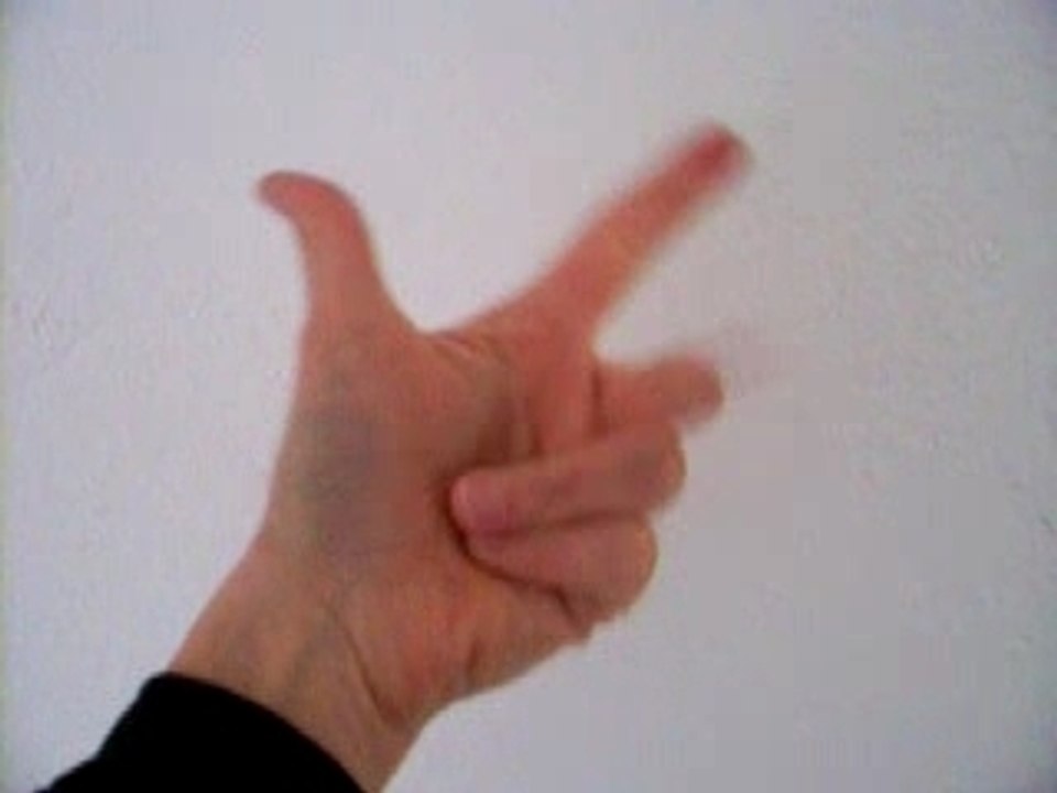 Counting with your fingers in English vs. in French