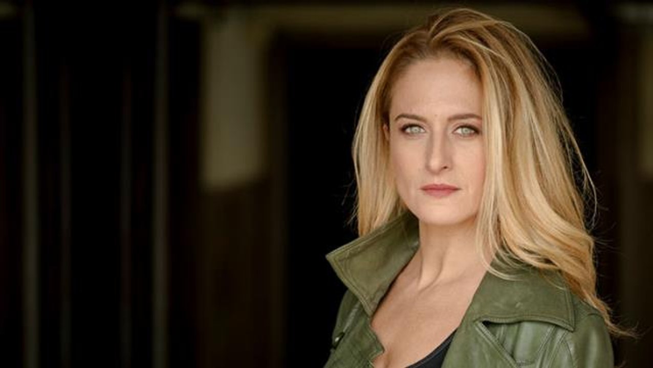 Kanserle mücadele eden Canan Ergüder, "Artık biraz da böyle" diyerek son halini paylaştı