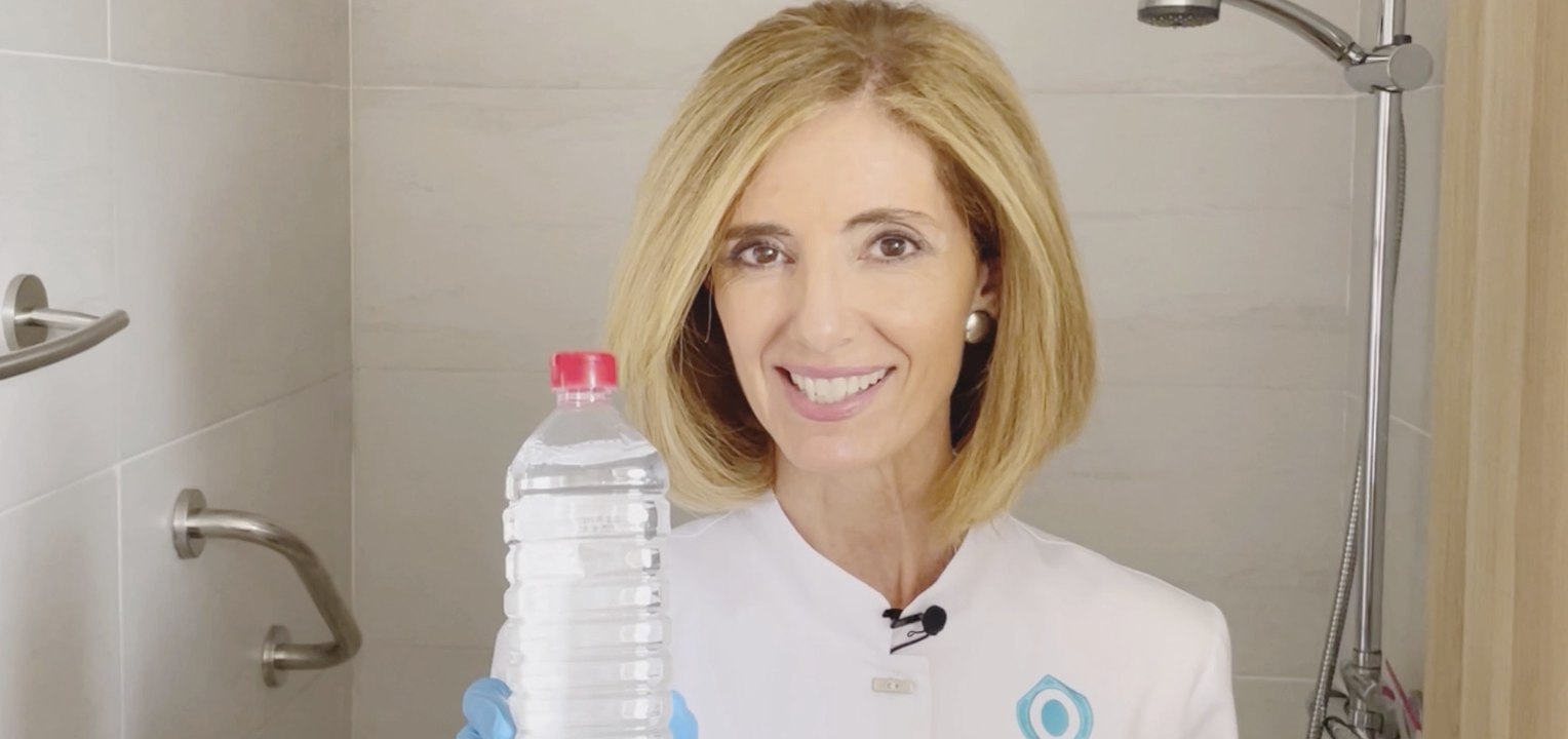 Cómo limpiar los azulejos del baño para acabar con el moho