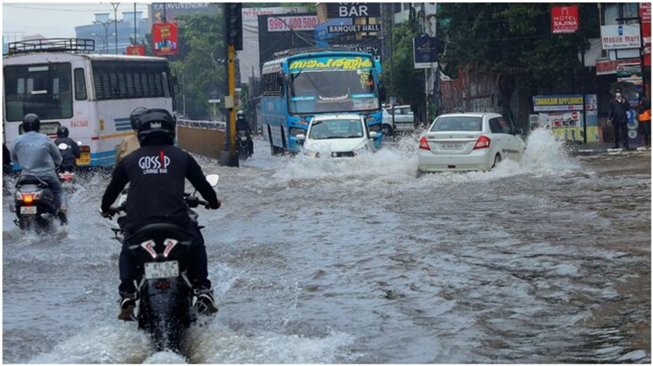 Three deaths reported in Kerala due to heavy rainfall