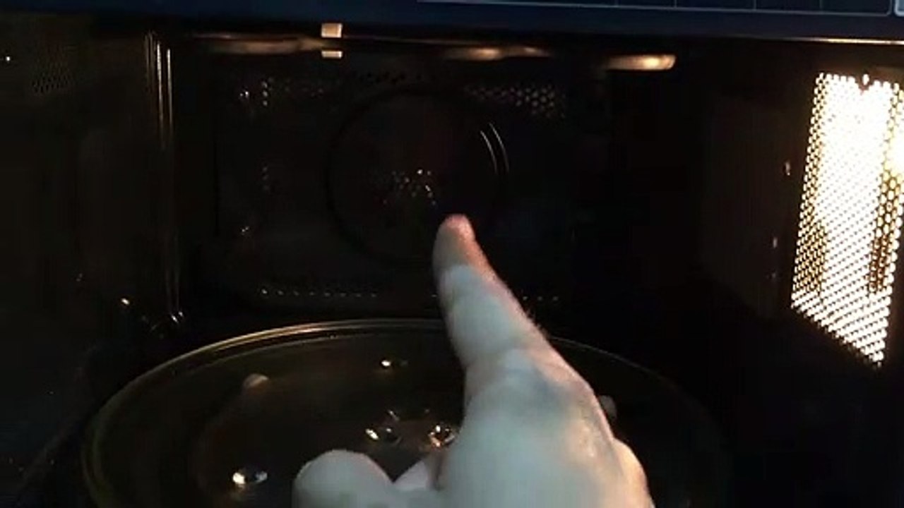 What are the Different Types of Microwave Ovens