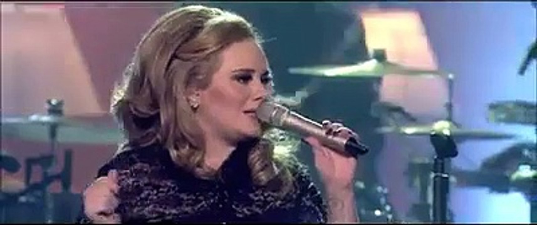 Rolling in the deep Adele live video