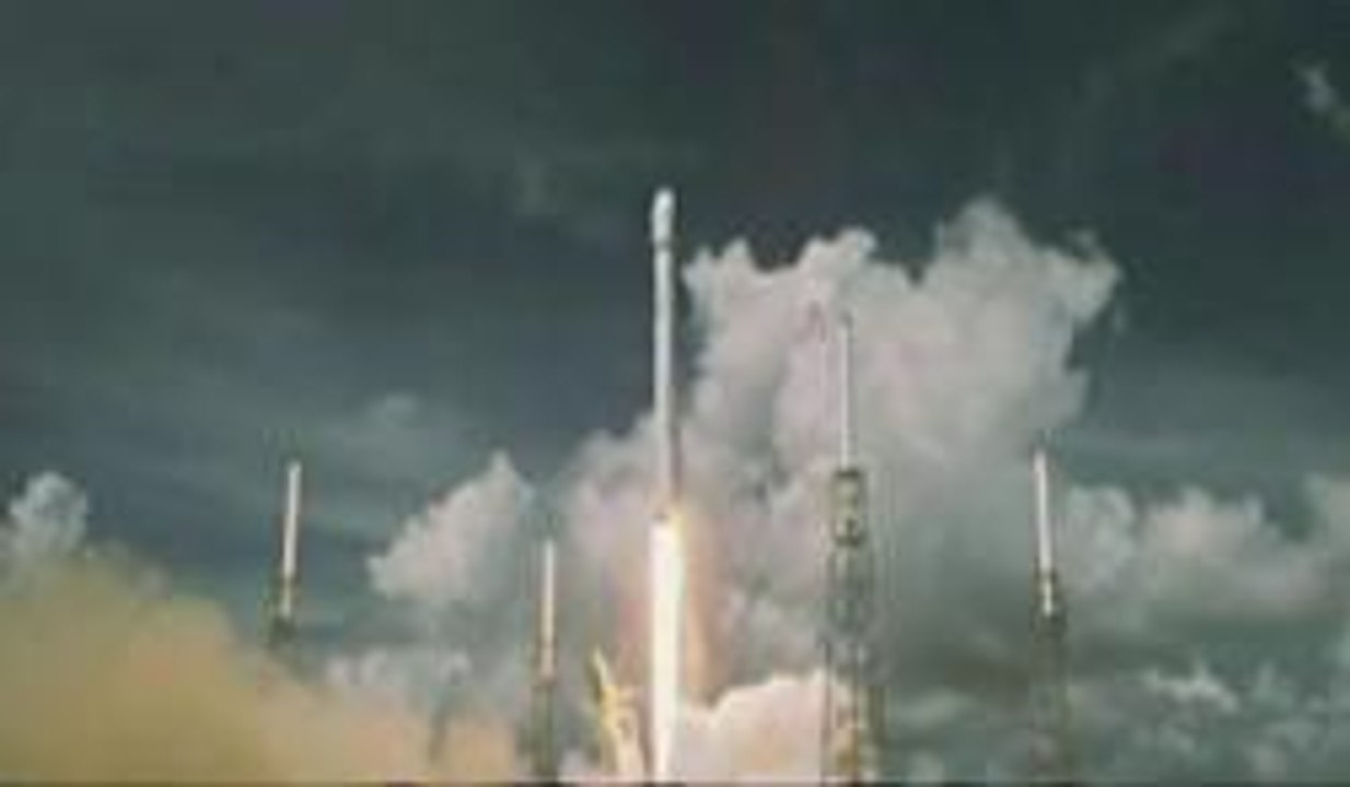 Despegó el cohete Falcón 9