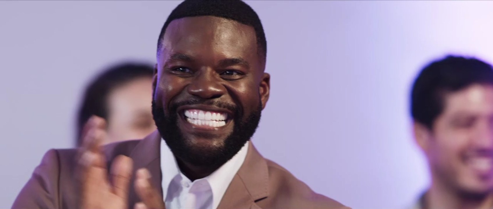 A Holiday Chance Trailer English (2021)