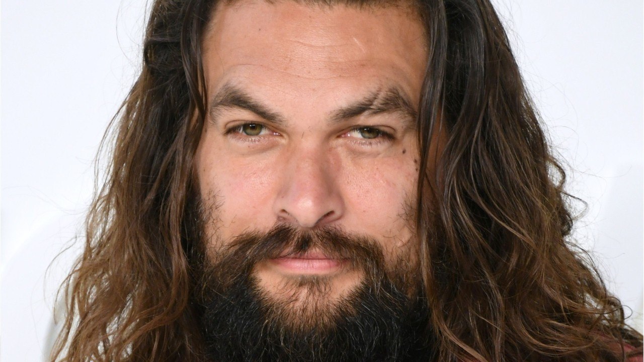 VOICI - Jason Momoa "endetté et affamé" : sa descente aux enfers après Game of Thrones