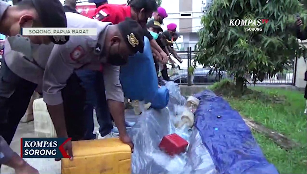 Ratusan Minuman Keras Dimusnahkan