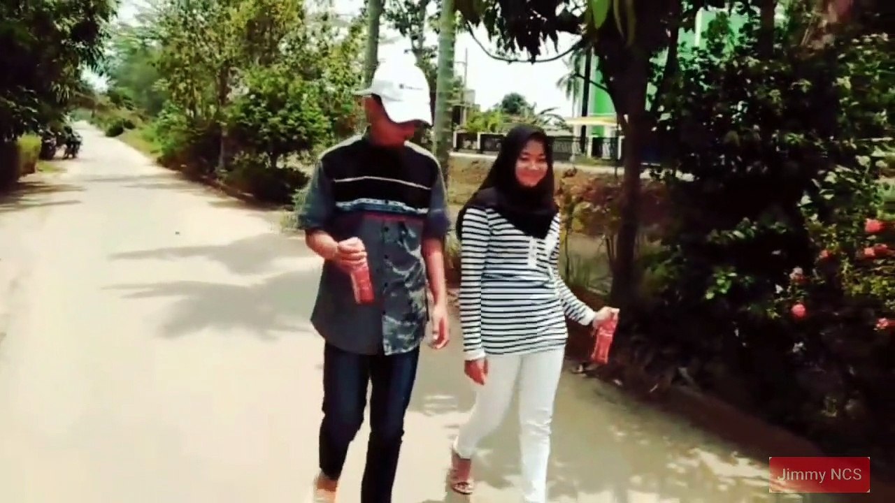 Romantic Pakistani Indian Song