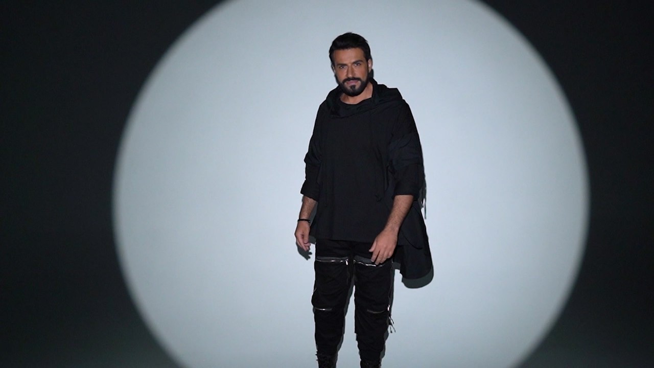 Tarek Al Atrash - Akrab Be Sadri