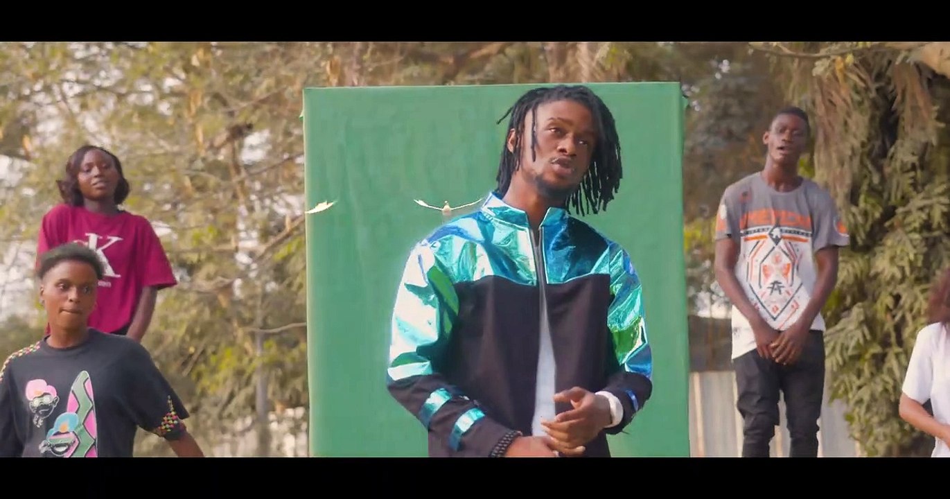 KS Bloom - C’est Dieu ( qui a commencé) [ CLIP OFFICIEL ]