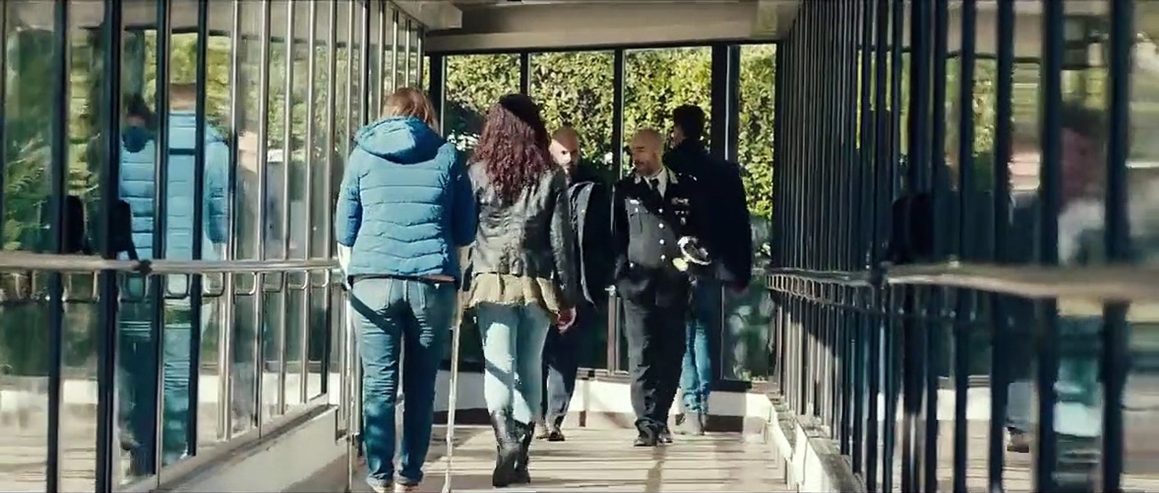 Sicherheit Trailer OV