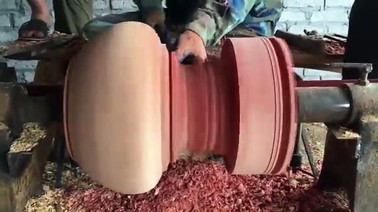 Master Extreme Woodturning Techniques 🔥 | Stunning Wooden Lathe Art