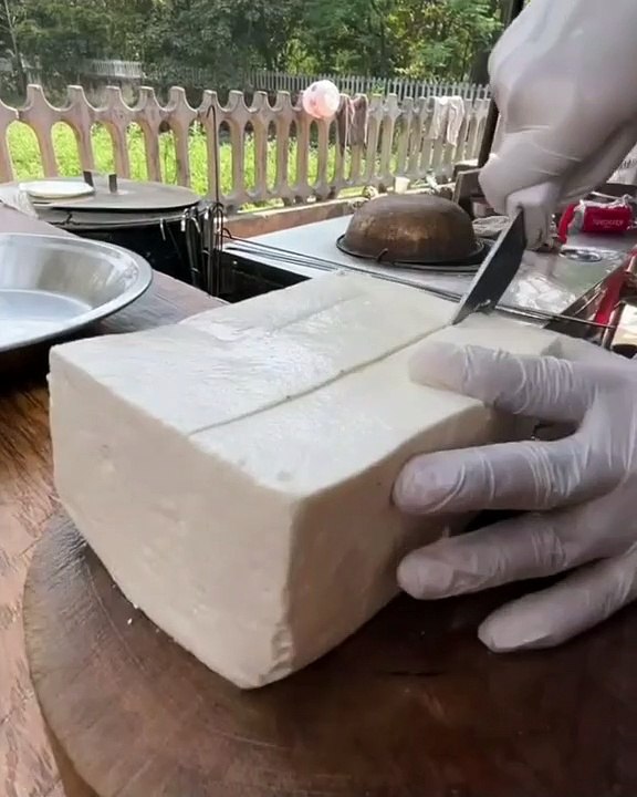 Epic Food & Travel Vlog 🌍