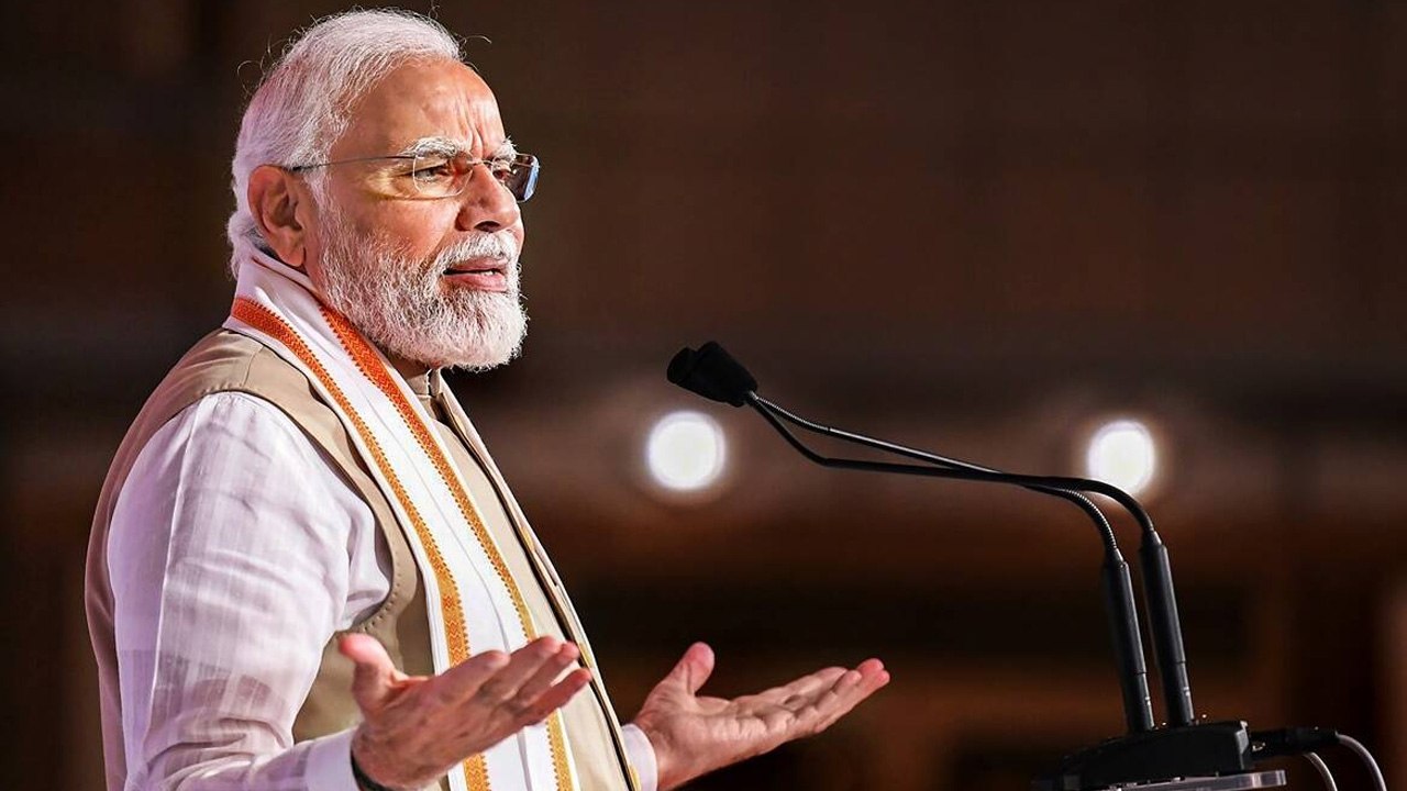 తెలంగాణలో డబుల్ ఇంజిన్ సర్కారు ఖాయమన్న మోడీ *Telanagna | Telugu Oneindia