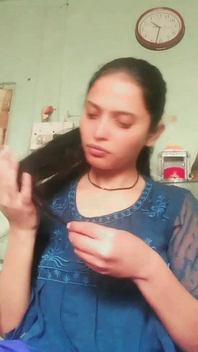 funny comedy video - two legs of birds