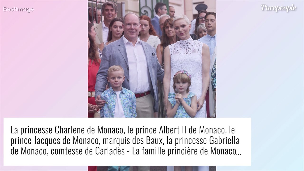 Charlene de Monaco : Une apparition glamour en robe asymétrique aux côtés d'Albert