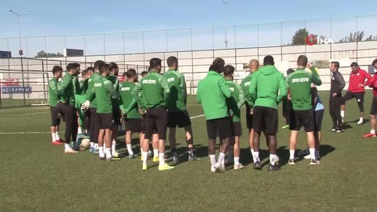 Enriko Papa: "Hedefimiz şampiyonluk ama şampiyonluk hedefine maç maç ulaşırsınız"