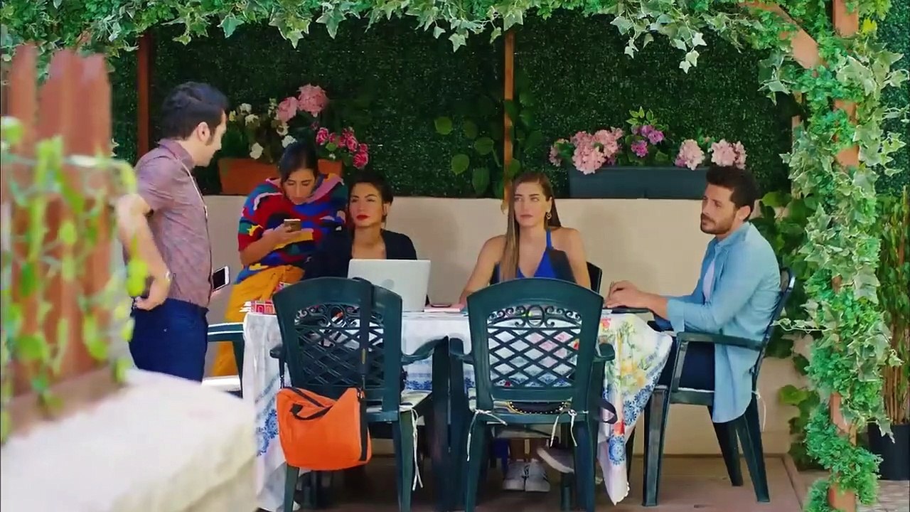 Pássaro Madrugador (Erkenci Kuş) Episódio- 13