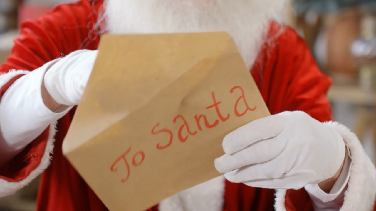 How to get a letter from Santa this Christmas-time