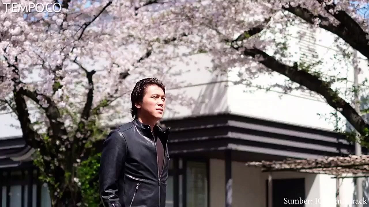 Misteri Kode-Kode Hubuntan Syahrini dan Reino Barack