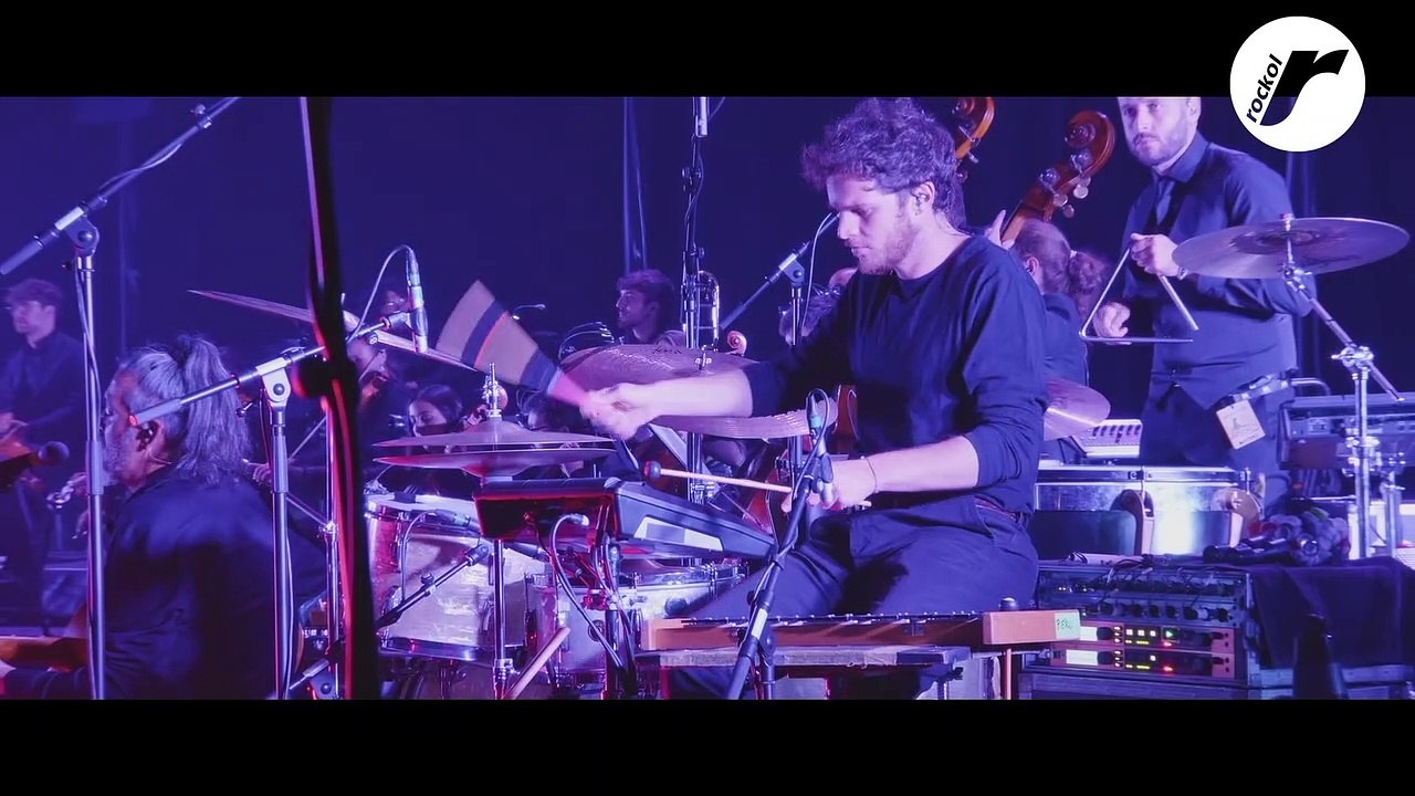 L'album orchestrale "Meno per meno"