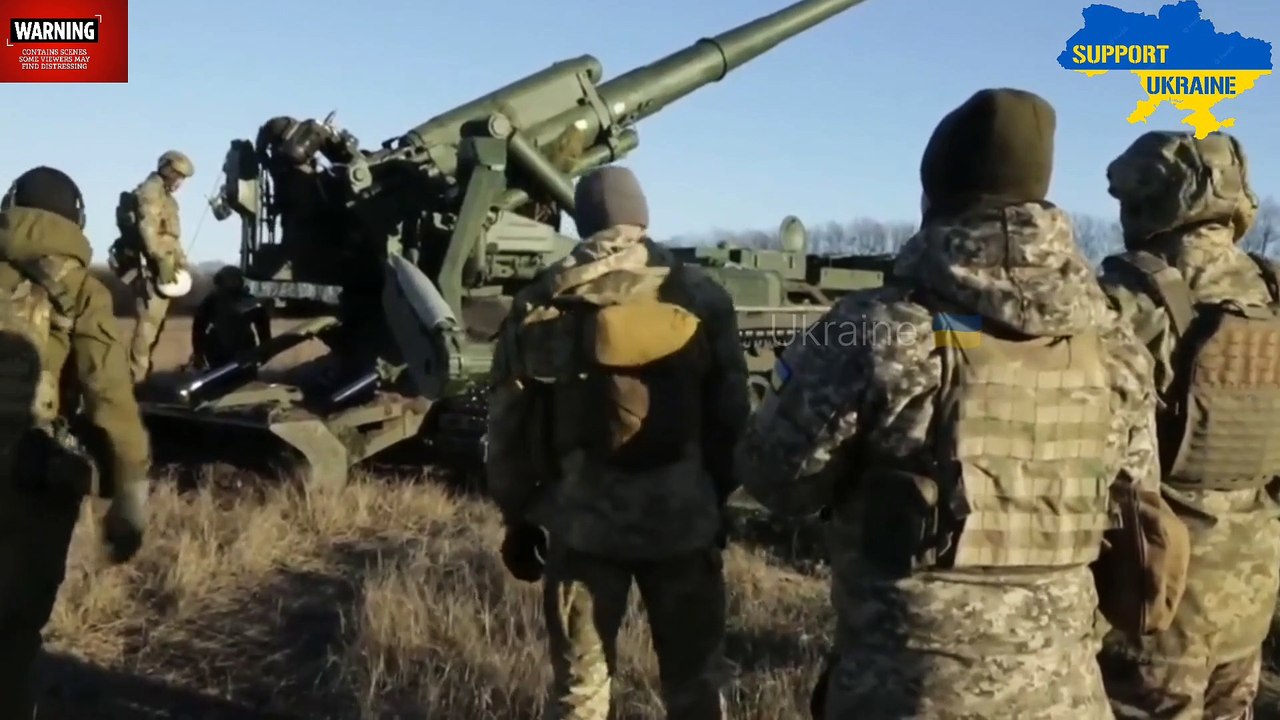 Ukrainian Drones Target Russian Troops in Trenches Near Bakhmut