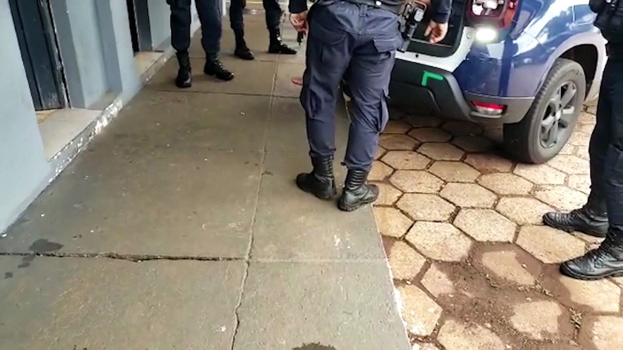 Mais duas pessoas são detidas após localização da carro furtado