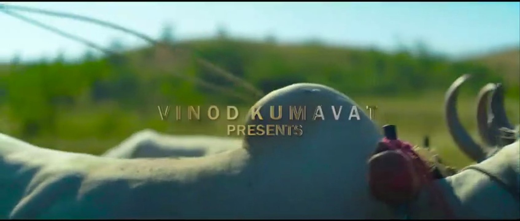 Hai jhumka vali por ।Super hit ahirani khandeshi song _Vinod_kumavat(480P)